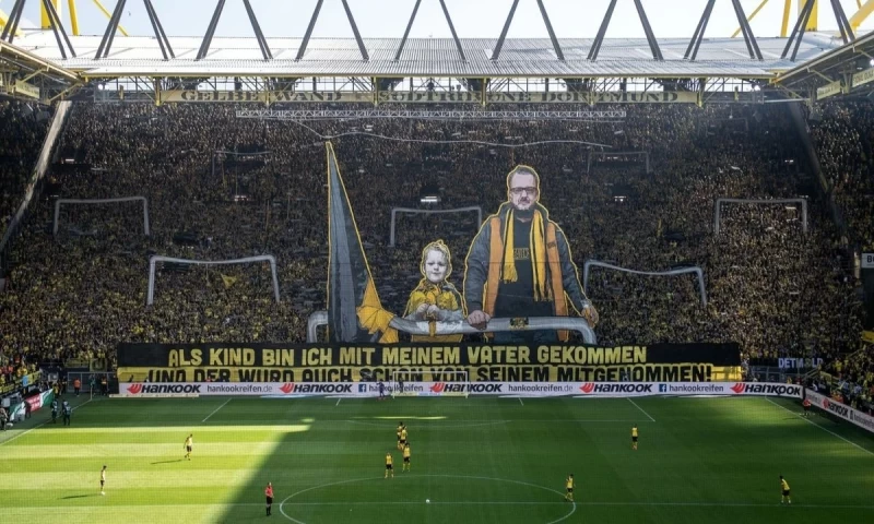 Παλιοσειρά η Ντορτμουντ!