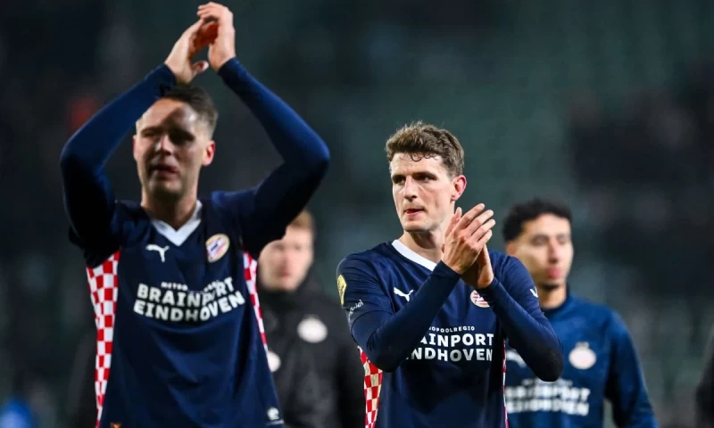 Α' Ολλανδίας: Φόλενταμ - Αϊντχόφεν, άνιση μάχη