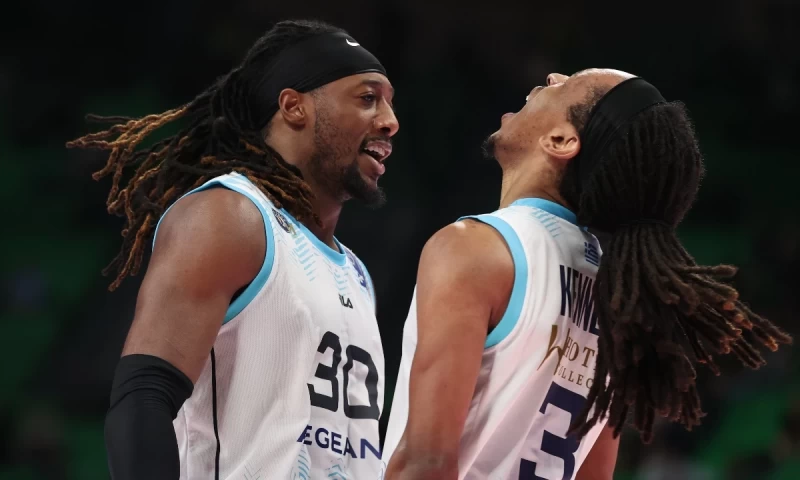 Ήττα-σοκ για τον Παναθηναϊκό στο T-Center από τον μαγικό Κολοσσό!