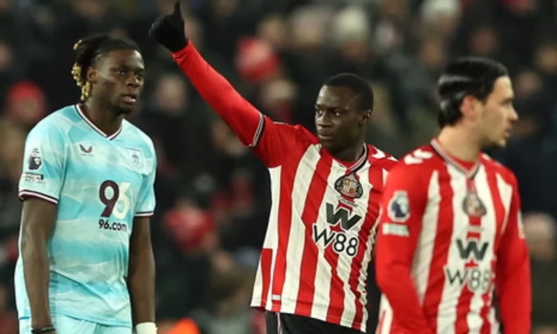 Τριάρα της Σάντερλαντ στην Μπέρνλι