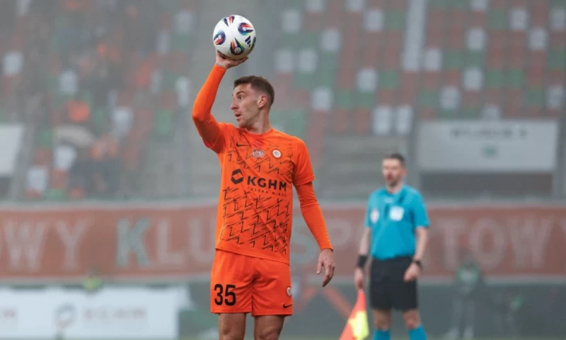 Α' Πολωνίας: Ζαγκλέμπιε Λούμπιν - Βίσλα Πλοκ, ζήτημα φόρμας